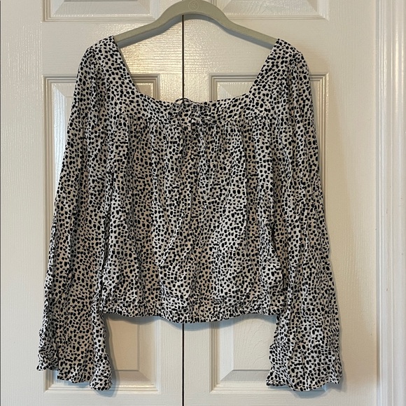 Express Blouse - Picture 1 of 7